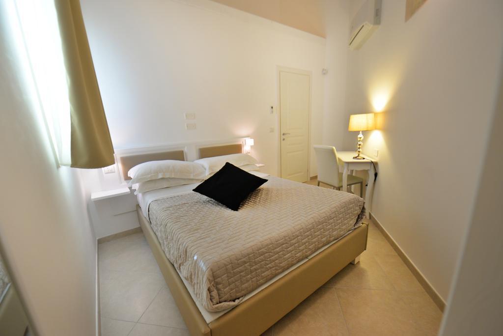 Appartamenti Sidera Lecce Kültér fotó